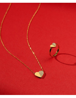 Heart Nicklace with 18k gold with diamond 